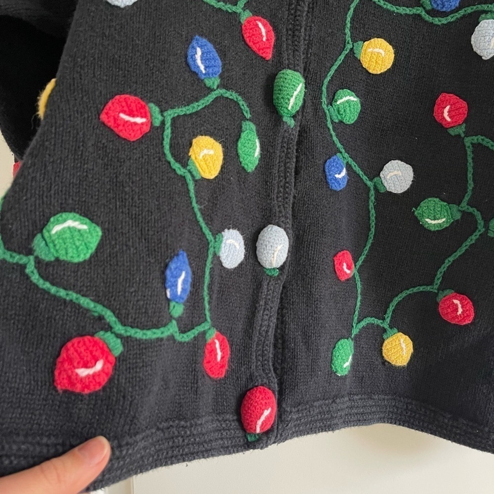 Kitschy Mandal Bay Vintage Christmas Sweater - XL - Picture 2 of 6